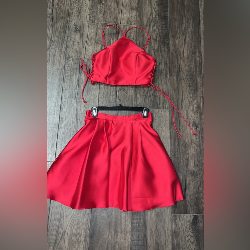 Womens/Juniors 2 piece dress